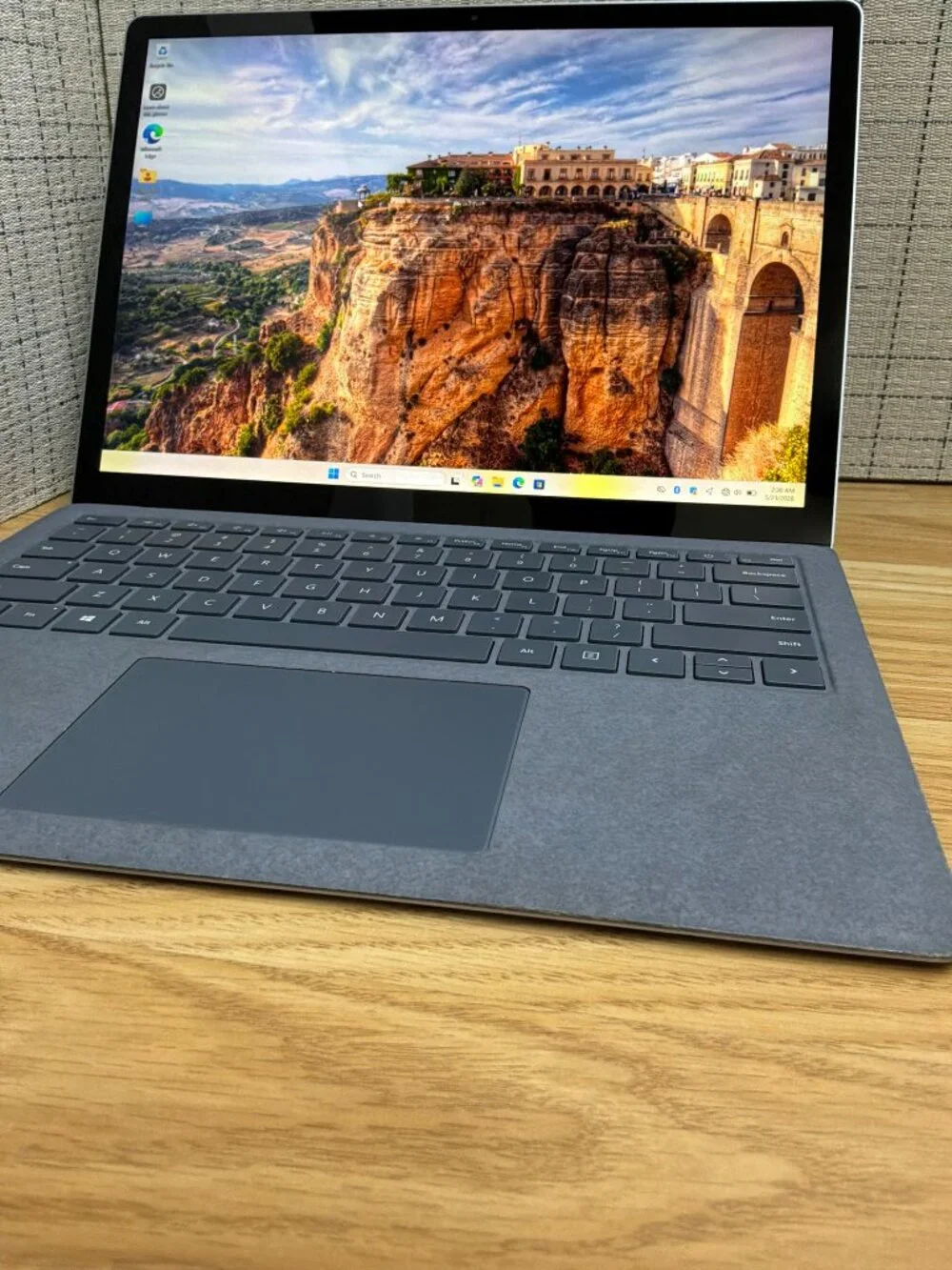 Microsoft surface laptop